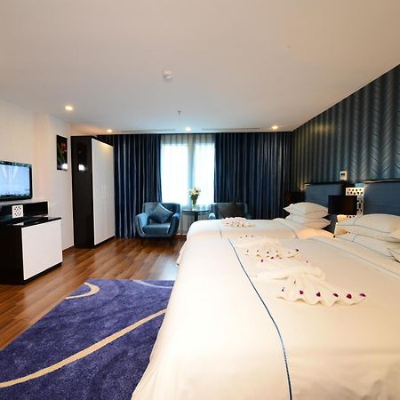 Hanoi Emerald Waters Hotel & Spa חדר תמונה