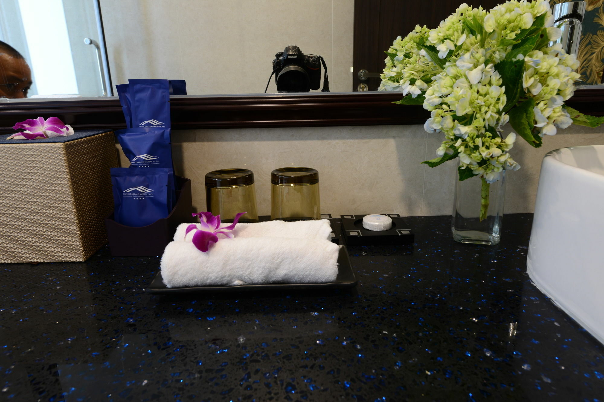 Hanoi Emerald Waters Hotel & Spa מראה חיצוני תמונה