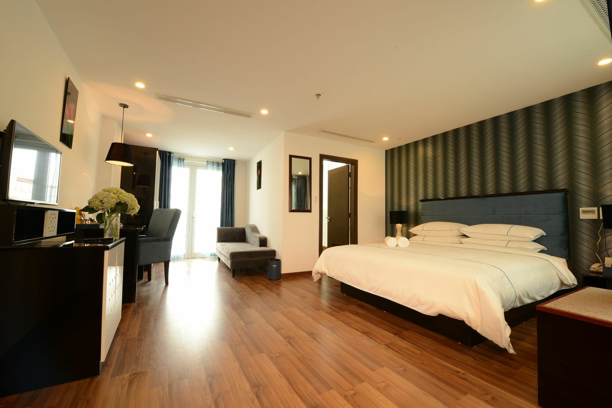 Hanoi Emerald Waters Hotel & Spa מראה חיצוני תמונה