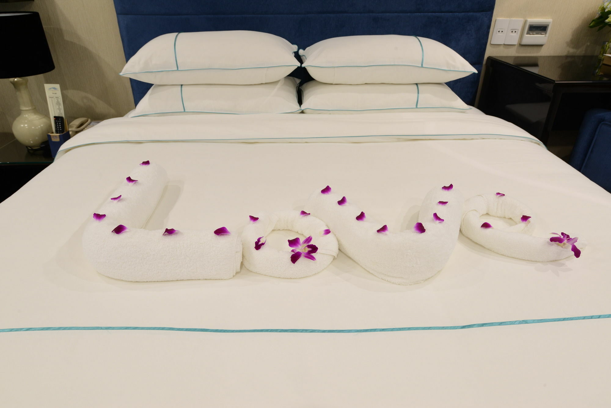 Hanoi Emerald Waters Hotel & Spa מראה חיצוני תמונה